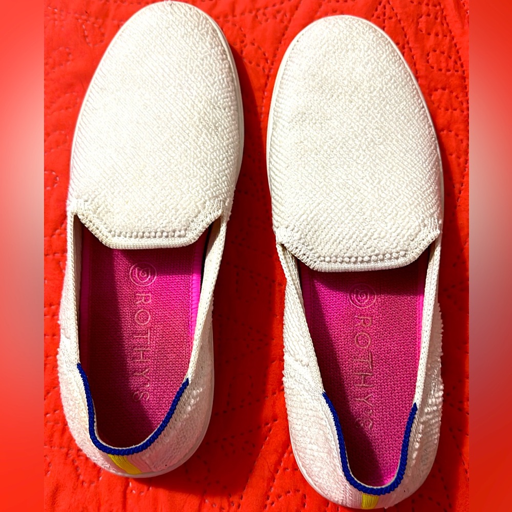 Excellent used condition!! White 7.4 Rothys